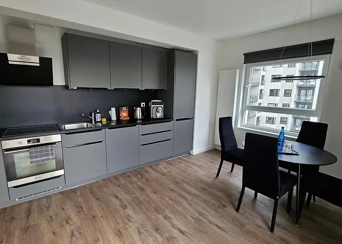 Bulgarska 60m2-3 Pokoje-piekny Widok-13 Pietro 24h Check In *